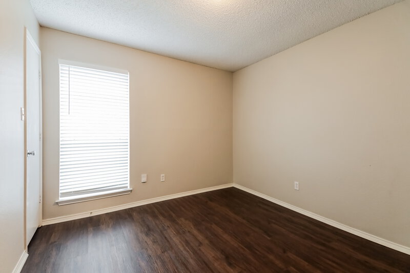 2,150/Mo, 2824 Bent Brook Dr Mesquite, TX 75181 Bedroom View 2
