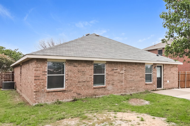 1,795/Mo, 725 Orchid Blvd Royse City, TX 75189 Rear View