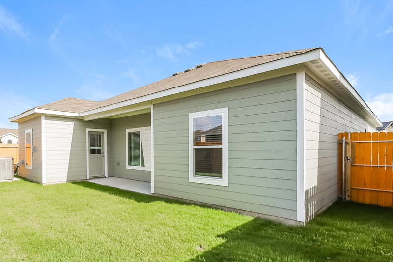 2,280/Mo, 1500 Harvester Dr Fort Worth, TX 76140 Rear View