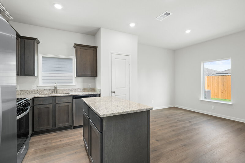 2,280/Mo, 1513 Harvester Dr Fort Worth, TX 76140 Misc View 4