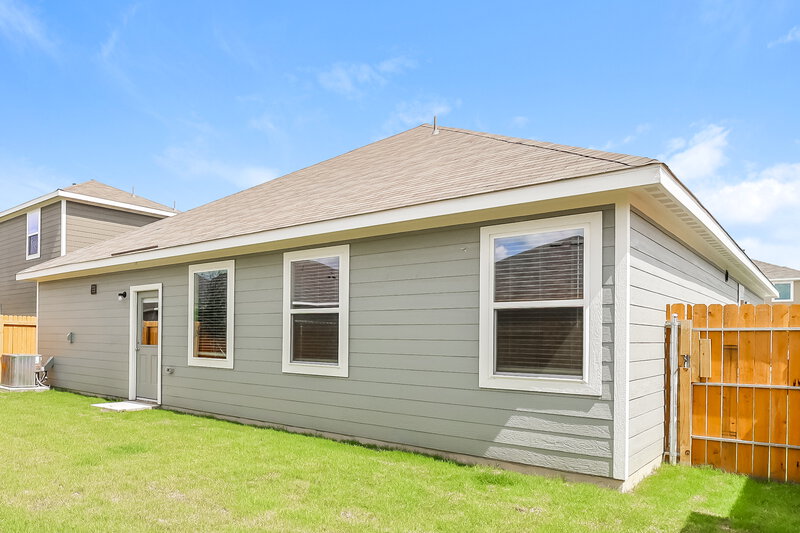 2,328/Mo, 1508 Harvester Dr Fort Worth, TX 76140 Rear View