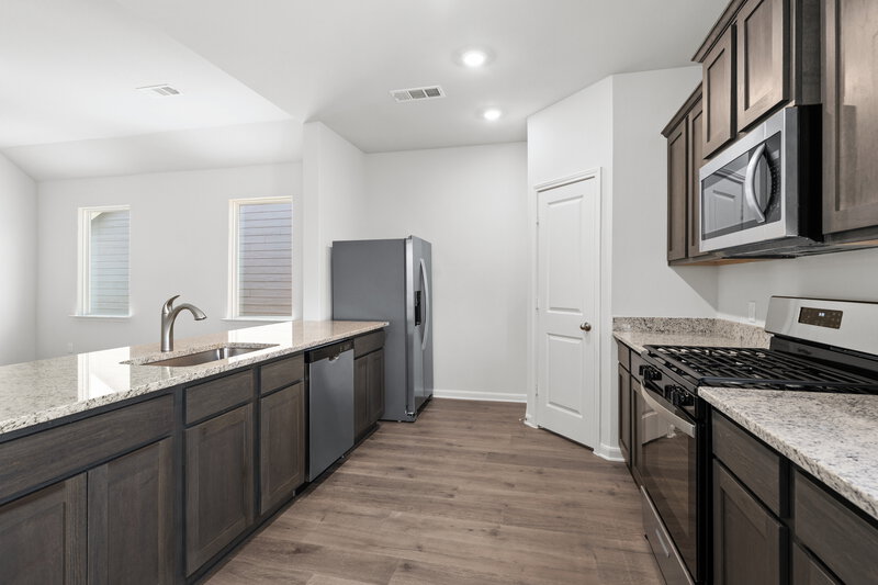2,330/Mo, 1301 Tilton Dr Fort Worth, TX 76140 Misc View 6