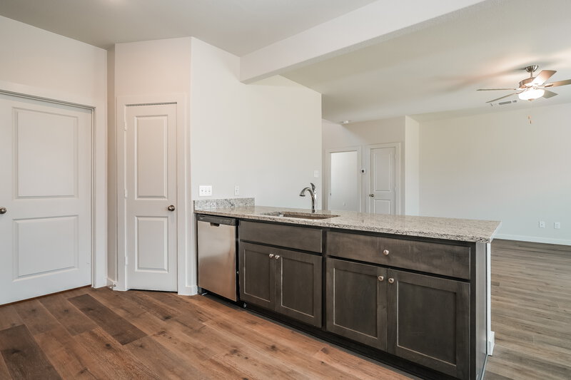 2,400/Mo, 1540 Harvester Dr Fort Worth, TX 76140 Kitchen View