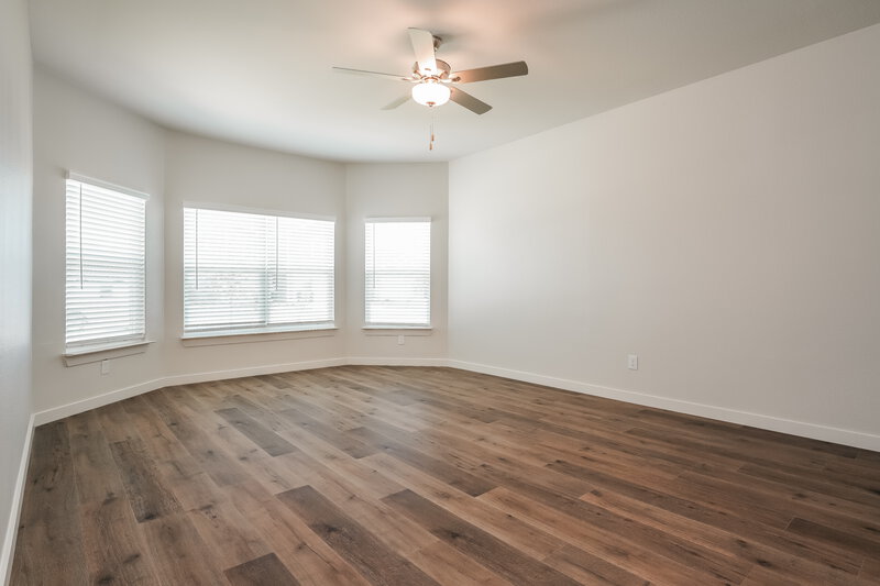 2,400/Mo, 1540 Harvester Dr Fort Worth, TX 76140 Main Bedroom View