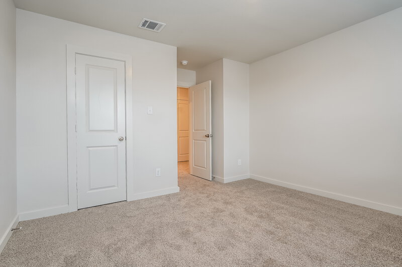 2,400/Mo, 1540 Harvester Dr Fort Worth, TX 76140 Bedroom View