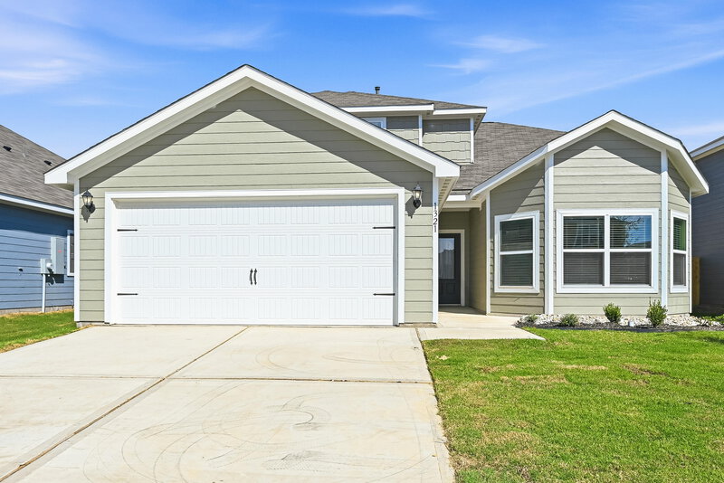 2,350/Mo, 1321 Tilton Dr Fort Worth, TX 76140 External View