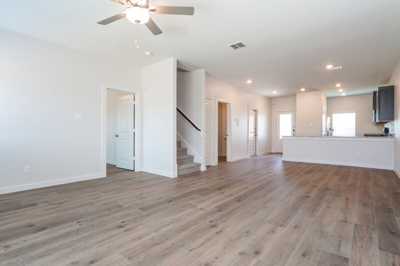 2,520/Mo, 1545 Harvester Dr Fort Worth, TX 76140 Family Room View 2