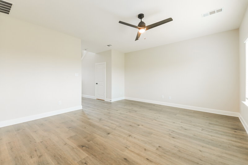 2,158/Mo, 907 Princeton Hts Princeton, TX 75407 Living Room View 3