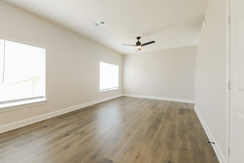 2,145/Mo, 710 Princeton Heights Blvd Princeton, TX 75407 Living Room View 2