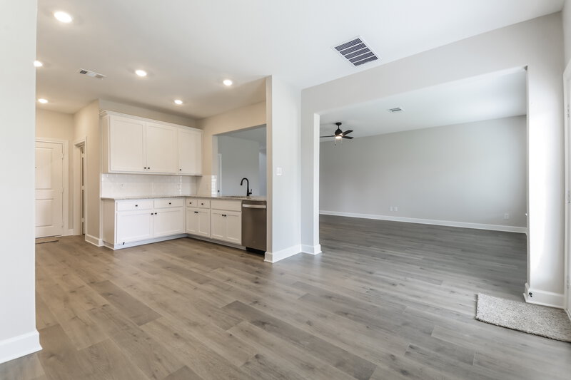 2,225/Mo, 804 Princeton Heights Blvd Princeton, TX 75407 Dining Room View