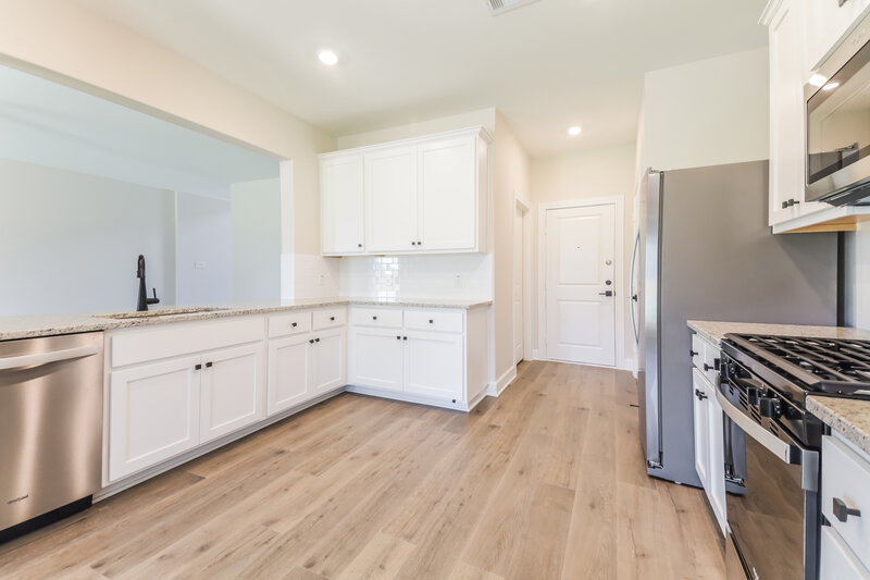 2,160/Mo, 706 Princeton Heights Blvd Princeton, TX 75407 Kitchen View