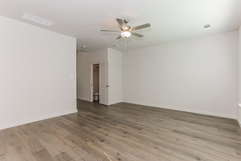 2,276/Mo, 422 Watson Ct Venus, TX 76084 Living Room View