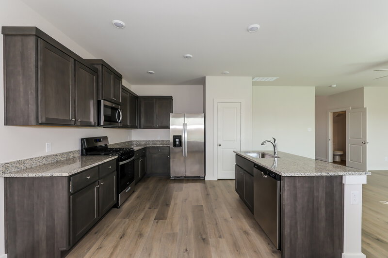 2,195/Mo, 301 Patton Ln Venus, TX 76084 Kitchen View