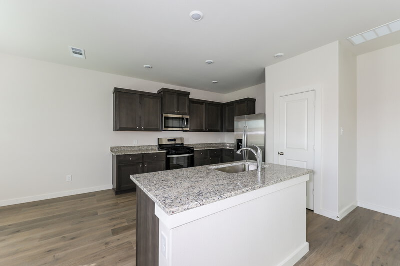 2,195/Mo, 301 Patton Ln Venus, TX 76084 Kitchen View 2