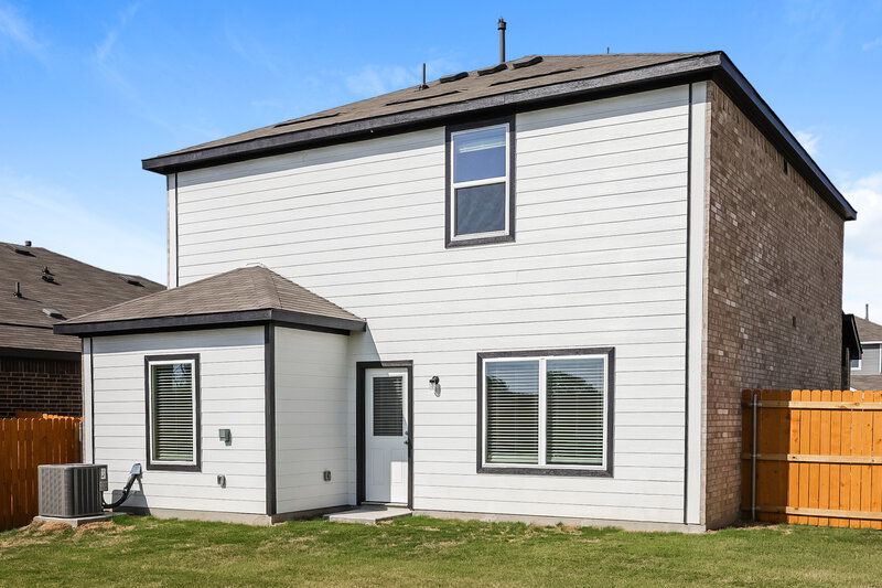 2,195/Mo, 301 Patton Ln Venus, TX 76084 Rear View