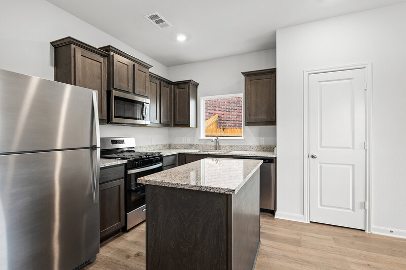 2,300/Mo, 309 Julian Davis Dr Venus, TX 76084 Misc View 3