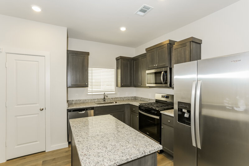 2,300/Mo, 209 Julian Davis Dr Venus, TX 76084 Misc View 6