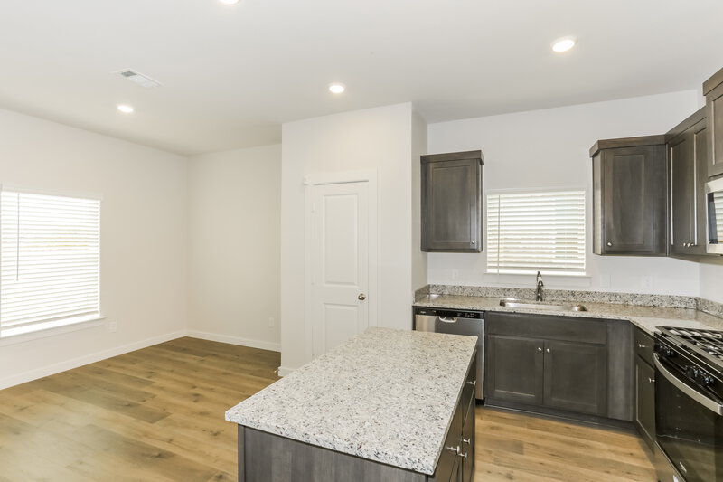 2,300/Mo, 209 Julian Davis Dr Venus, TX 76084 Misc View 7