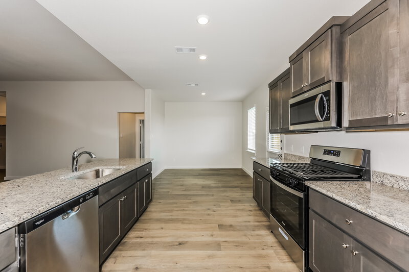 2,355/Mo, 313 Patton Ln Venus, TX 76084 Kitchen View 2