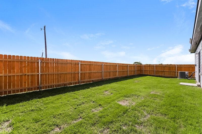2,355/Mo, 313 Patton Ln Venus, TX 76084 Rear View