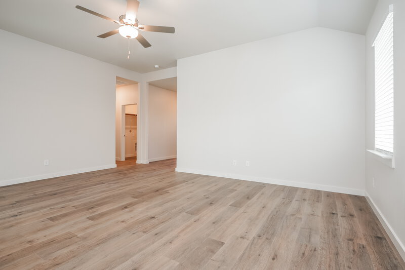 2,355/Mo, 105 Condie Russell Ave Venus, TX 76084 Living Room View 2