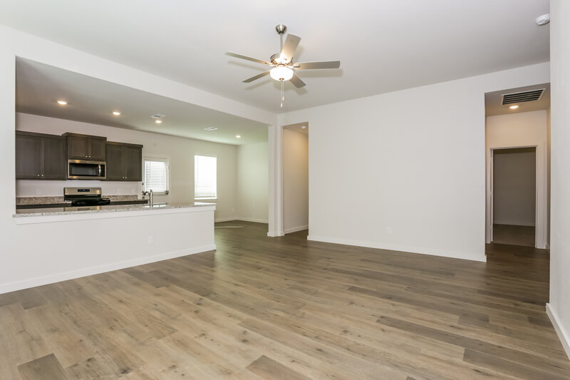 2,355/Mo, 214 Julian Davis Dr Venus, TX 76084 Misc View 3