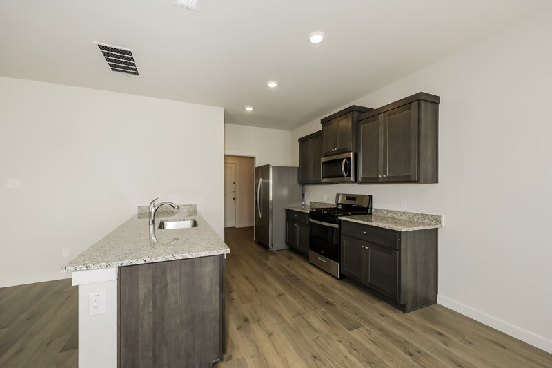 2,370/Mo, 229 Patton Ln Venus, TX 76084 Kitchen View