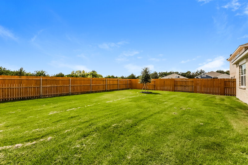 2,135/Mo, 345 Magnolia Blvd Hutchins, TX 75141 Exterior View