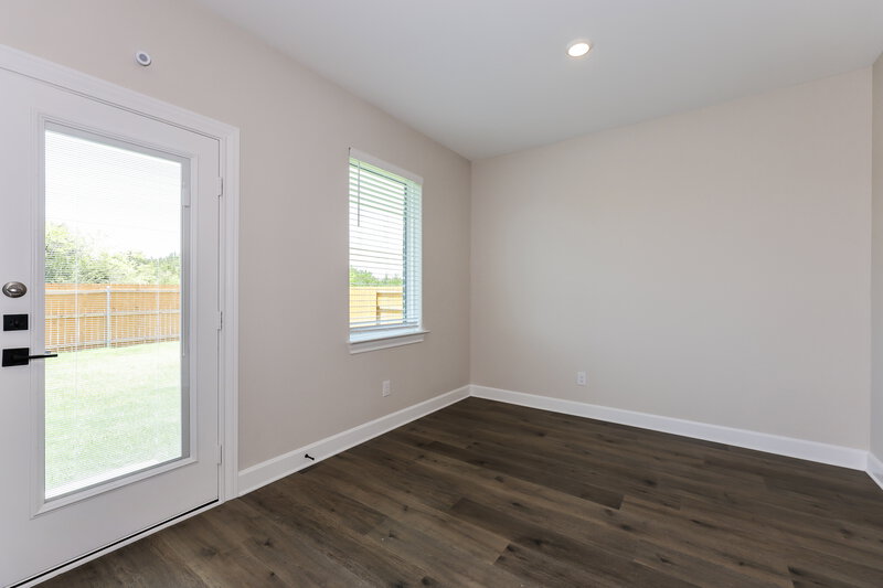 2,350/Mo, 329 Magnolia Blvd Hutchins, TX 75141 Dining Room View
