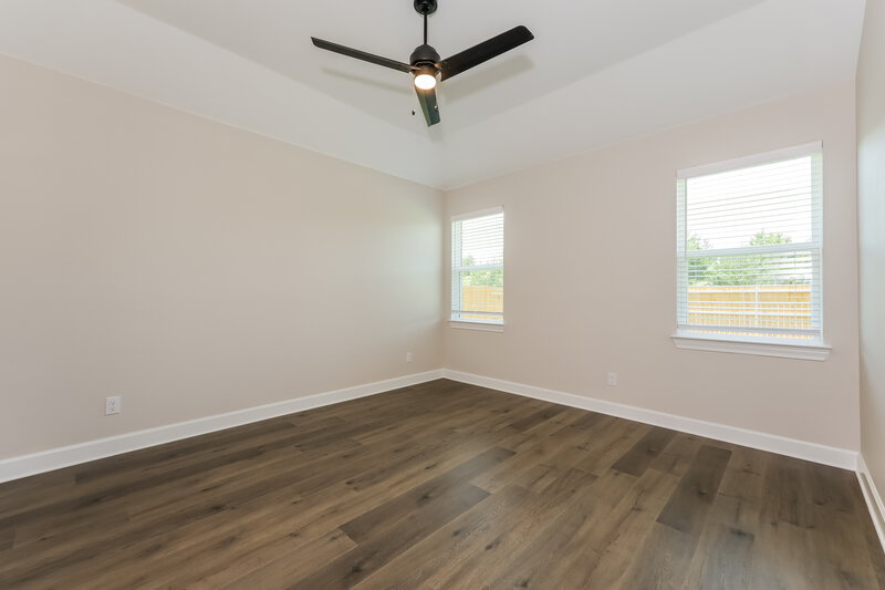 2,350/Mo, 313 Magnolia Blvd Hutchins, TX 75141 Main Bedroom View