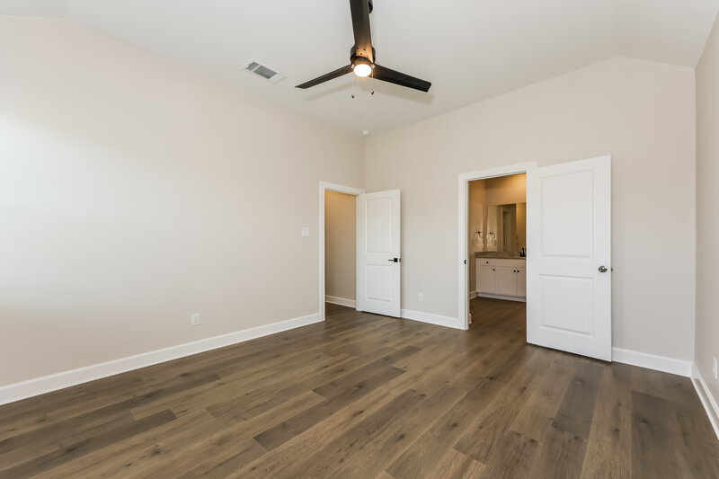2,350/Mo, 313 Magnolia Blvd Hutchins, TX 75141 Main Bedroom View 2
