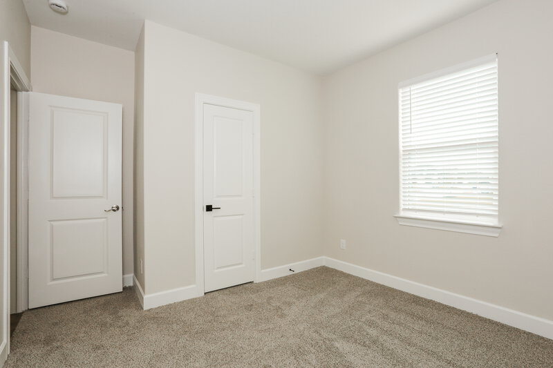 2,320/Mo, 336 Live Oak Ln Hutchins, TX 75141 Bedroom View 2