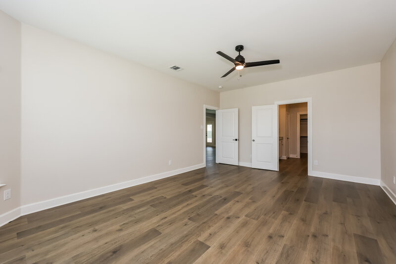 2,585/Mo, 309 Magnolia Blvd Hutchins, TX 75141 Main Bedroom View