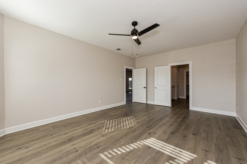 2,580/Mo, 308 Live Oak Ln Hutchins, TX 75141 Main Bedroom View 2