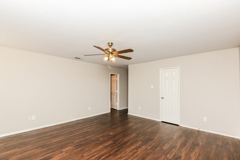 1,830/Mo, 10213 Feldspar Dr Fort Worth, TX 76131 Main Bedroom View 2