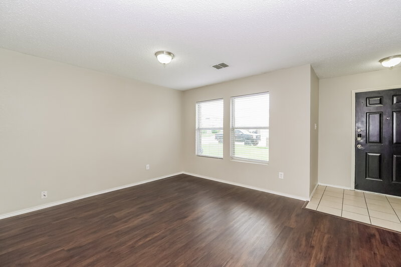 2,900/Mo, 5409 New Castleton Ln Fort Worth, TX 76135 Bedroom View
