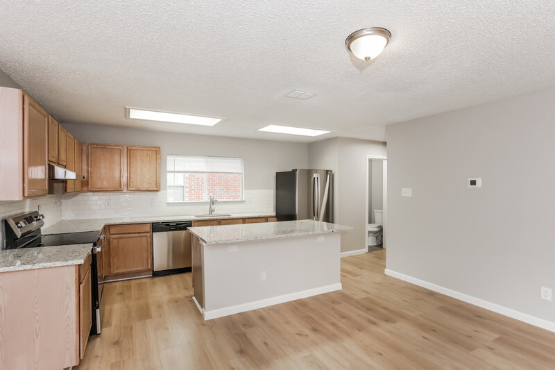 2,330/Mo, 824 Willow Wood Dr Cedar Hill, TX 75104 Kitchen View