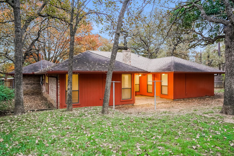 2,510/Mo, 6200 Sandybrook Dr Arlington, TX 76001 Rear View
