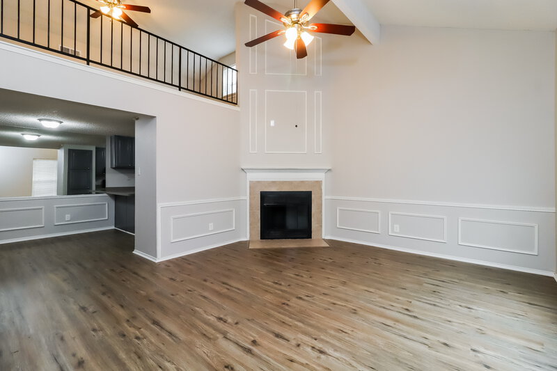 3,400/Mo, 6720 Copperwood Ct Arlington, TX 76001 Living Room View