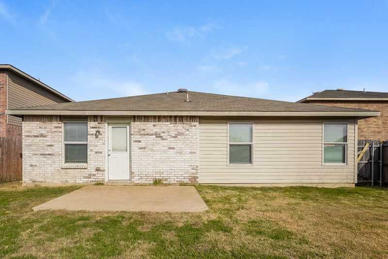 1,805/Mo, 2545 Grand Gulf Rd Fort Worth, TX 76123 Rear View