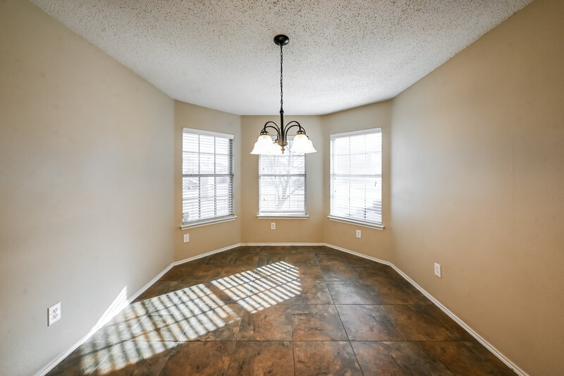 2,000/Mo, 8413 Canvasback Ln Dallas, TX 75249 Misc View 4