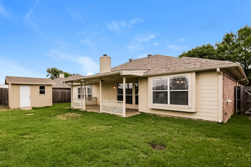 2,285/Mo, 1012 Cedar Ridge Ln Burleson, TX 76028 Rear View 2