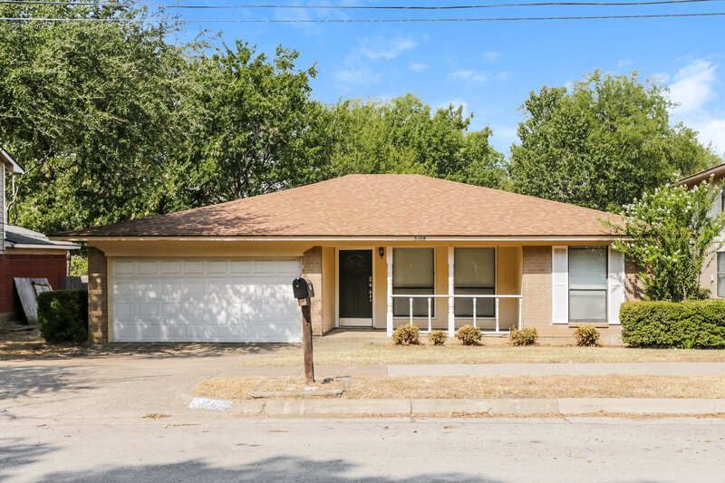 2,410/Mo, 5108 Parliament Dr Arlington, TX 76017 External View