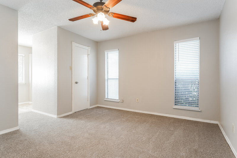 2,390/Mo, 5108 Parliament Dr Arlington, TX 76017 Bedroom View 2