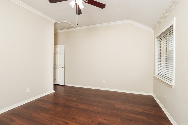 2,610/Mo, 1310 Jasmine Dr Lewisville, TX 75077 Main Bedroom View 2
