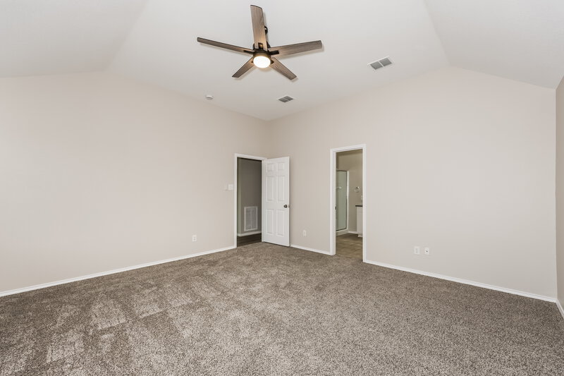 2,265/Mo, 2020 Natchez Dr Forney, TX 75126 Main Bedroom View 2