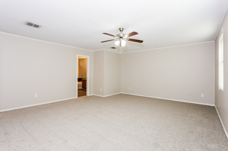 2,590/Mo, 2044 W Grove Ln Grand Prairie, TX 75052 Main Bedroom View 2