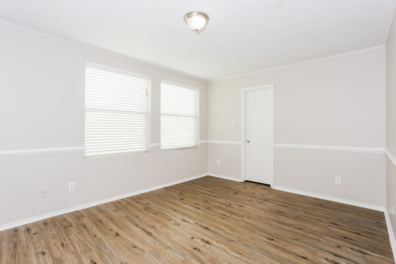 2,590/Mo, 2044 W Grove Ln Grand Prairie, TX 75052 Bedroom View 3