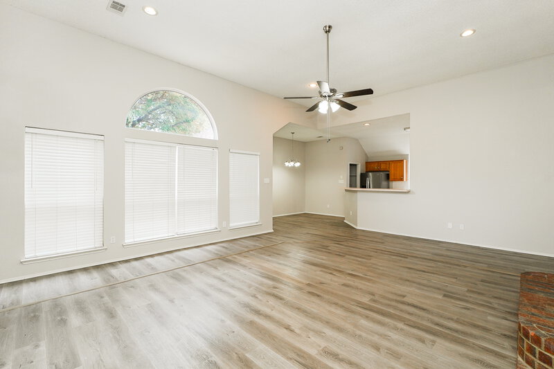 2,400/Mo, 2338 Liles Ln Mesquite, TX 75181 Living Room View