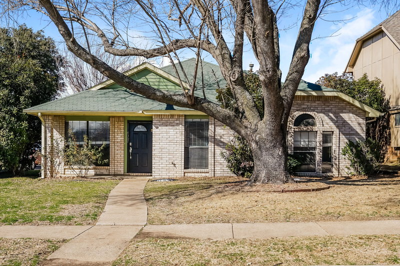 2,475/Mo, 4307 Largo Dr Grand Prairie, TX 75052 External View